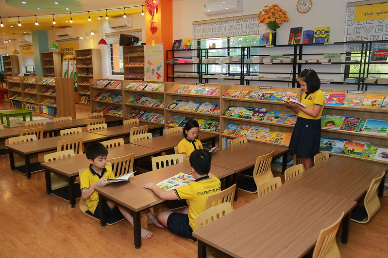 Everest School